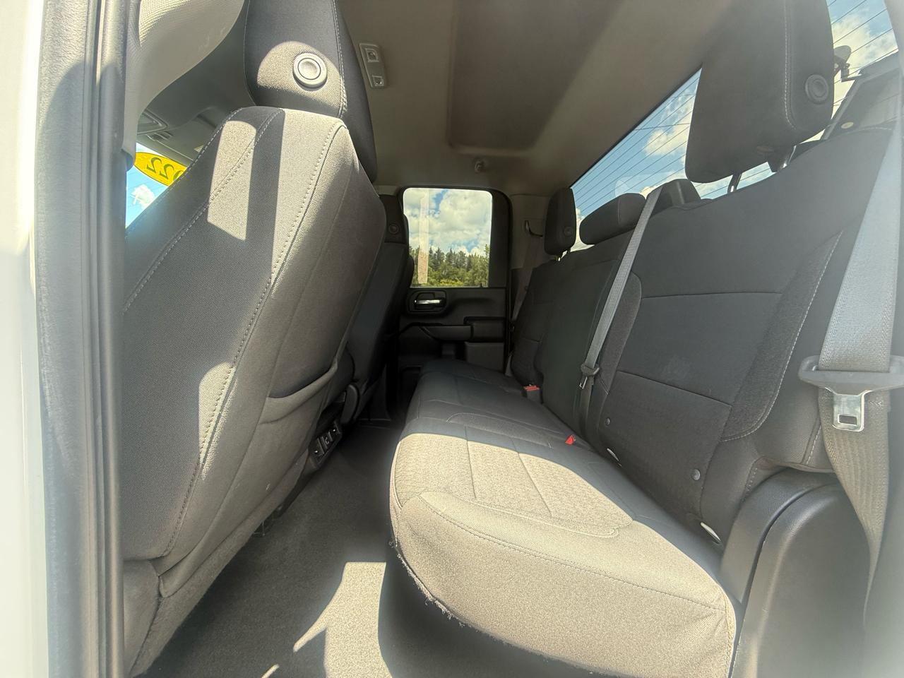 Chevrolet Silverado 2500HD 4WD Ext Cab 157.5" LT 2022