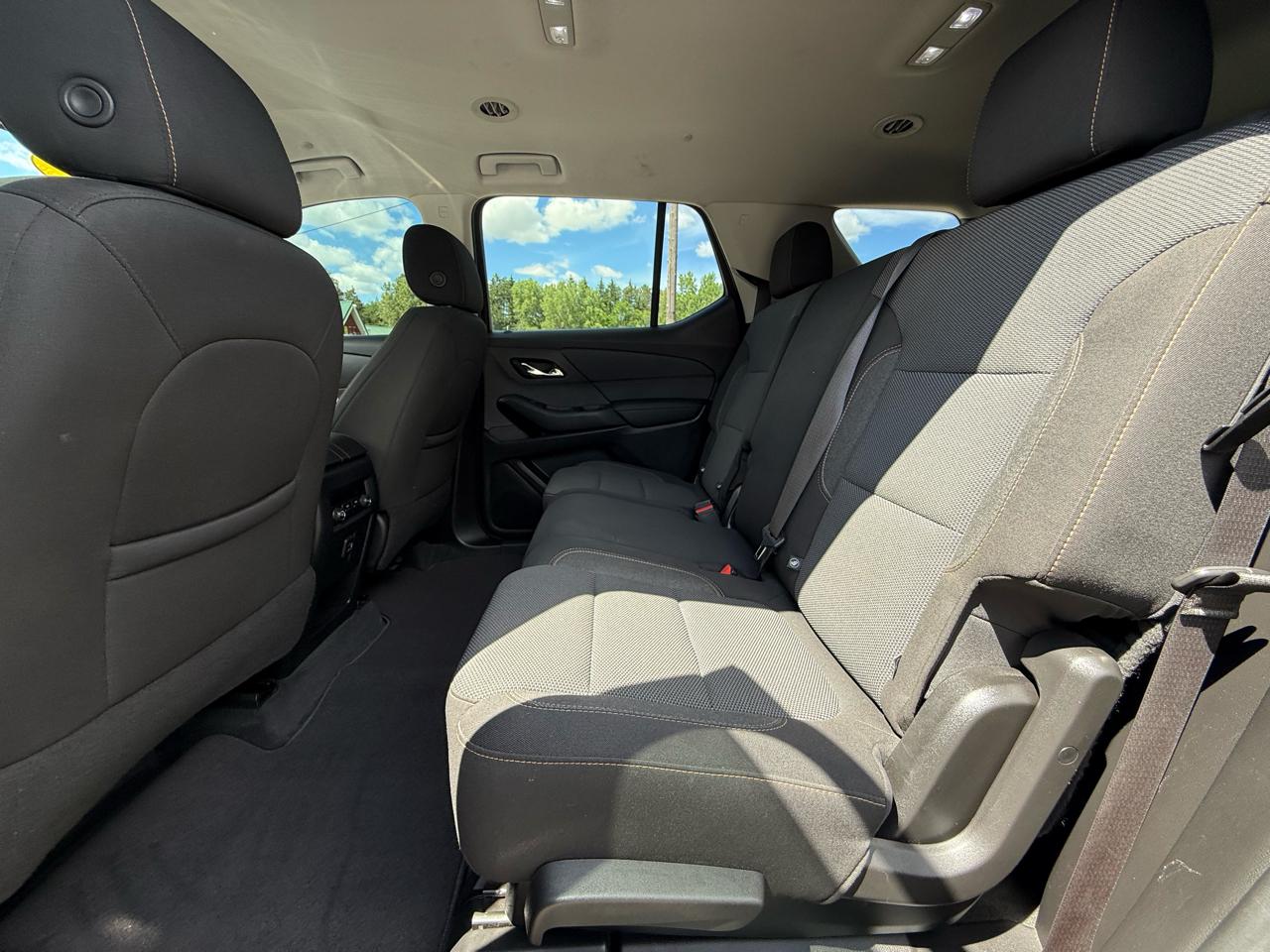 Chevrolet Traverse LS AWD 2021