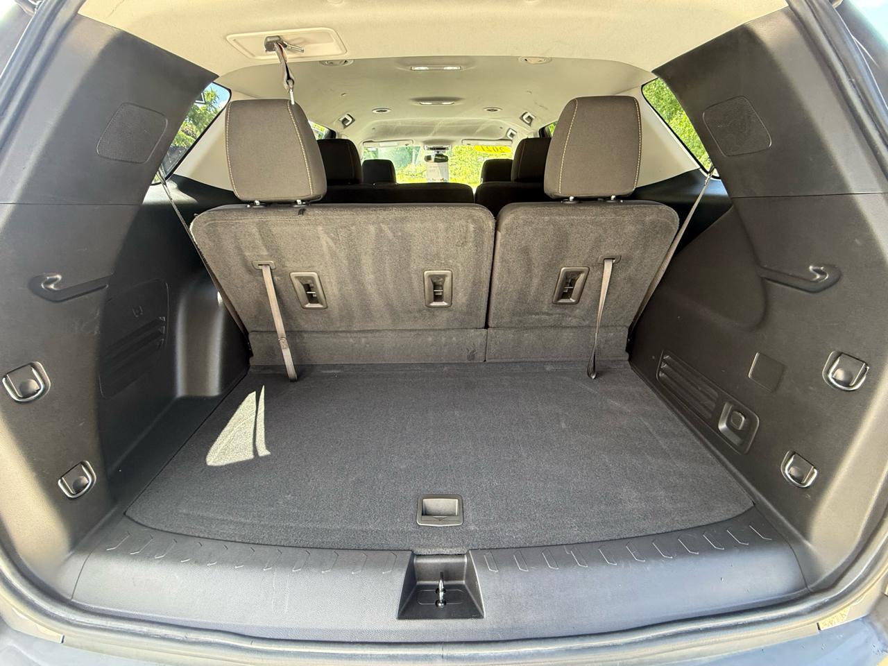 Chevrolet Traverse LS AWD 2021
