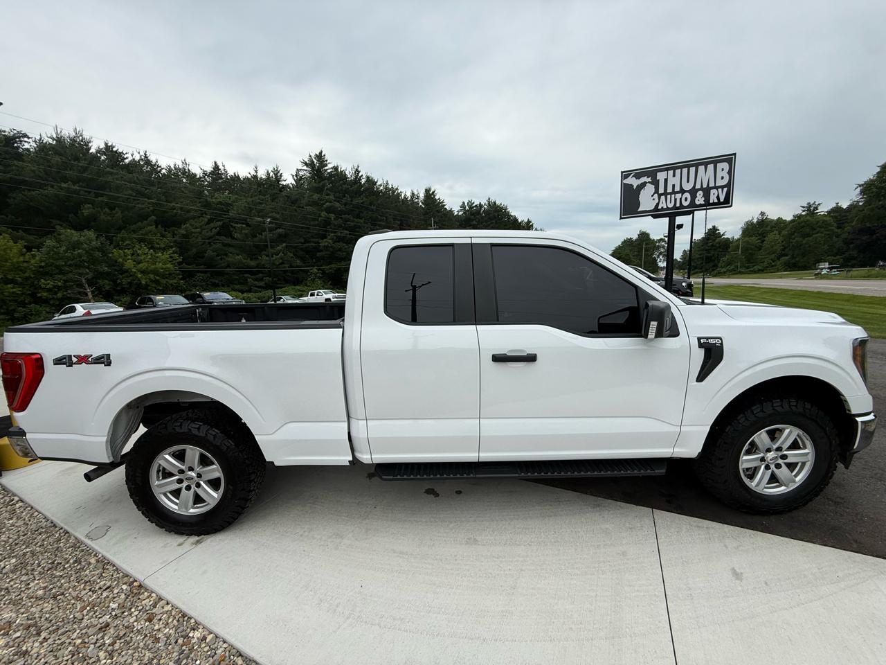 Ford F-150 4WD SuperCab 163" XL 2023