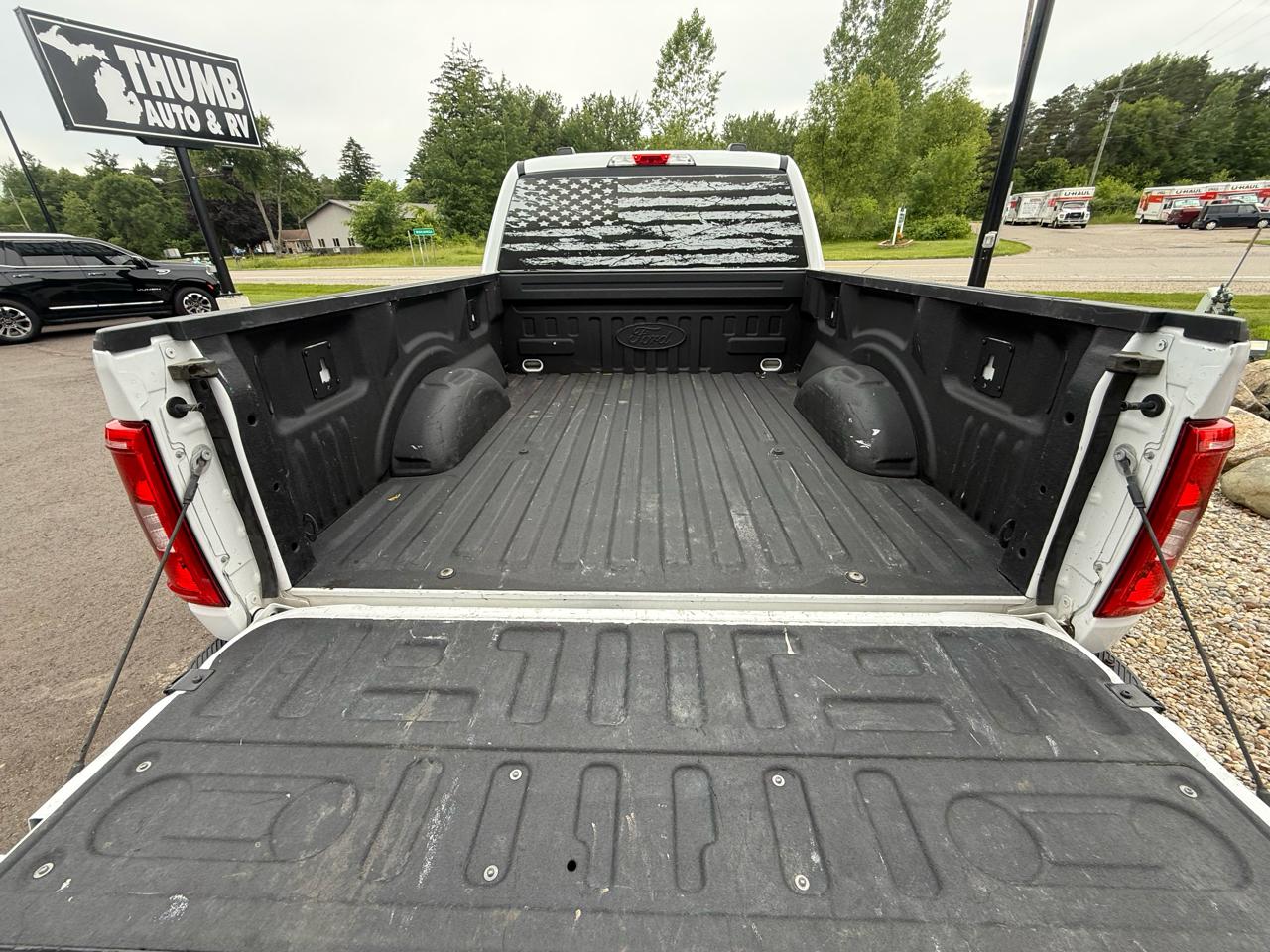 Ford F-150 4WD SuperCab 163" XL 2023