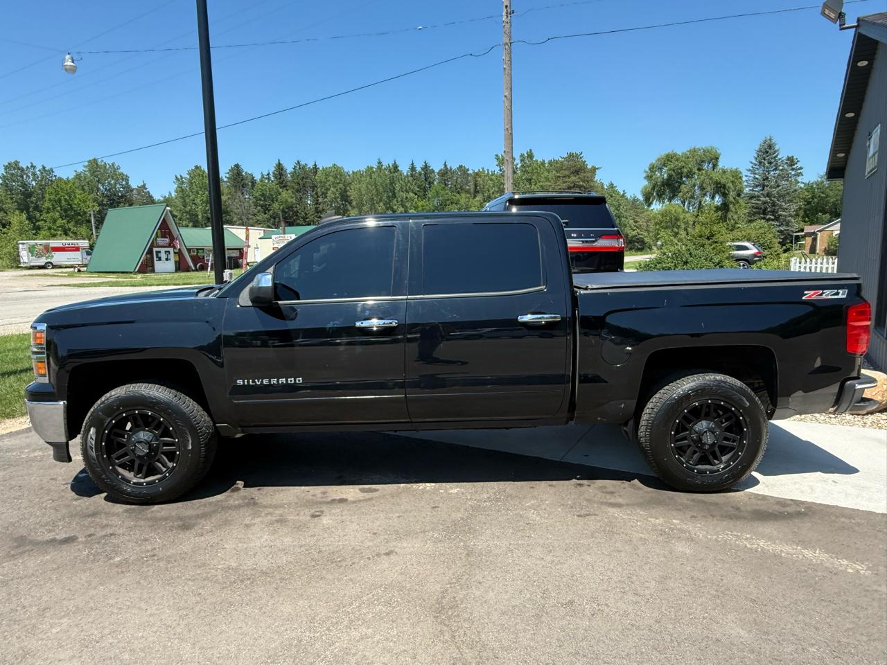 Chevrolet Silverado 1500 4WD Crew Cab 147" LT 2015