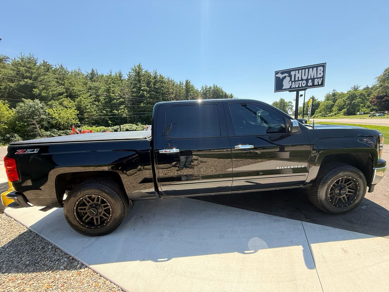 Chevrolet Silverado 1500 4WD Crew Cab 147" LT 2015