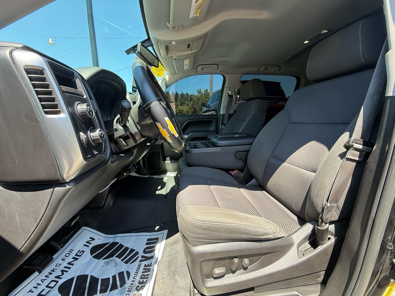 Chevrolet Silverado 1500 4WD Crew Cab 147" LT 2015