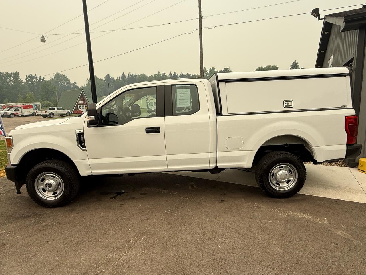Ford F-250 SD XL SuperCab 4WD 2022