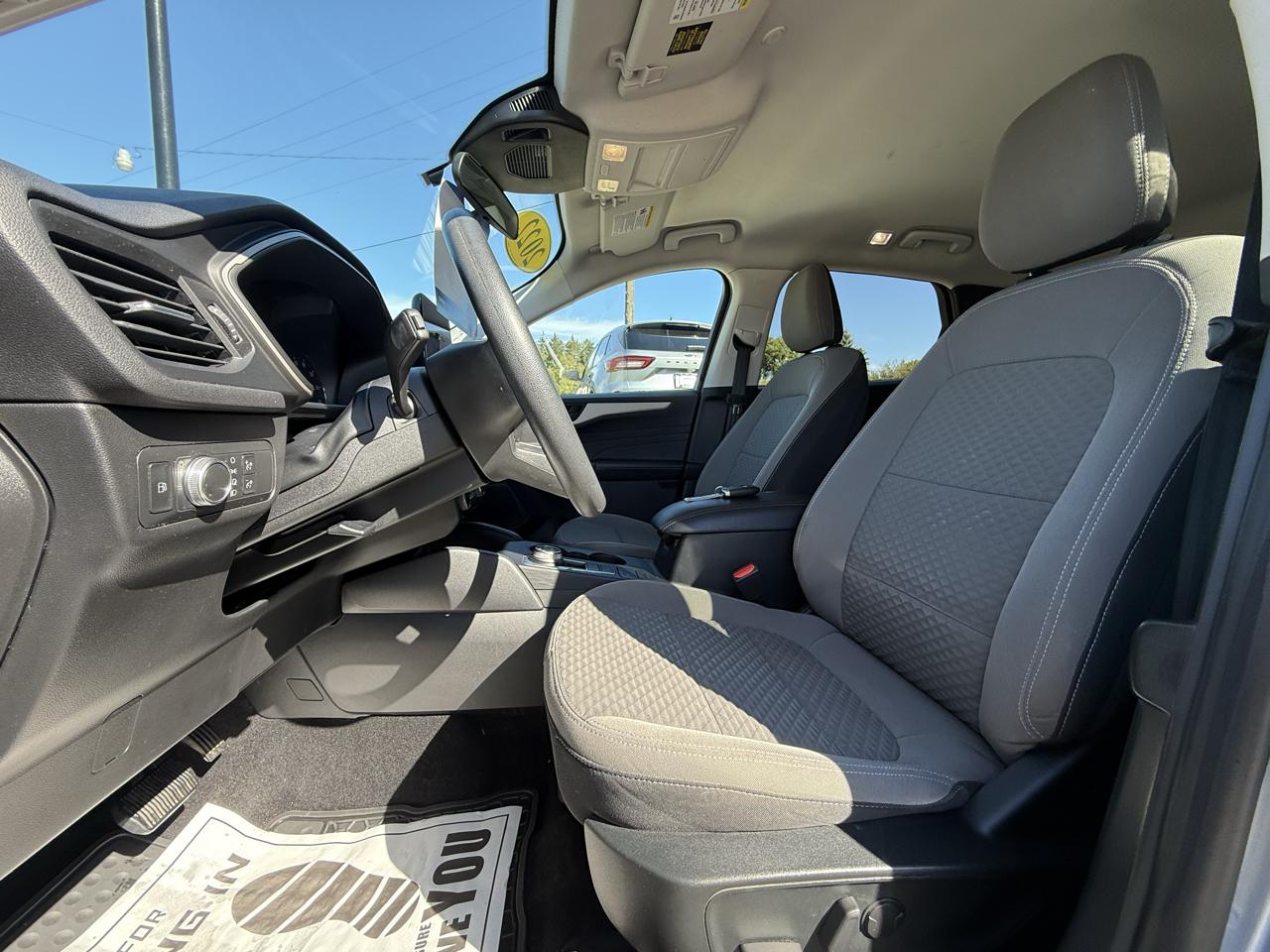 Ford Escape Hybrid SE AWD 2022