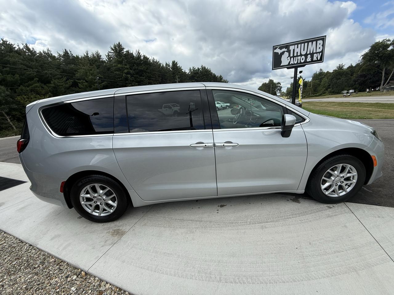 Chrysler Voyager LX 2022