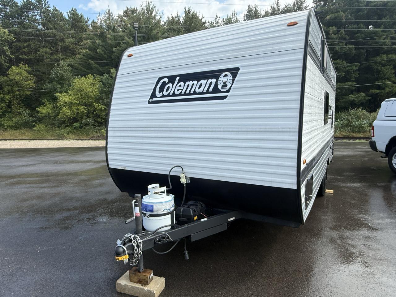 Coleman 17 B  2025