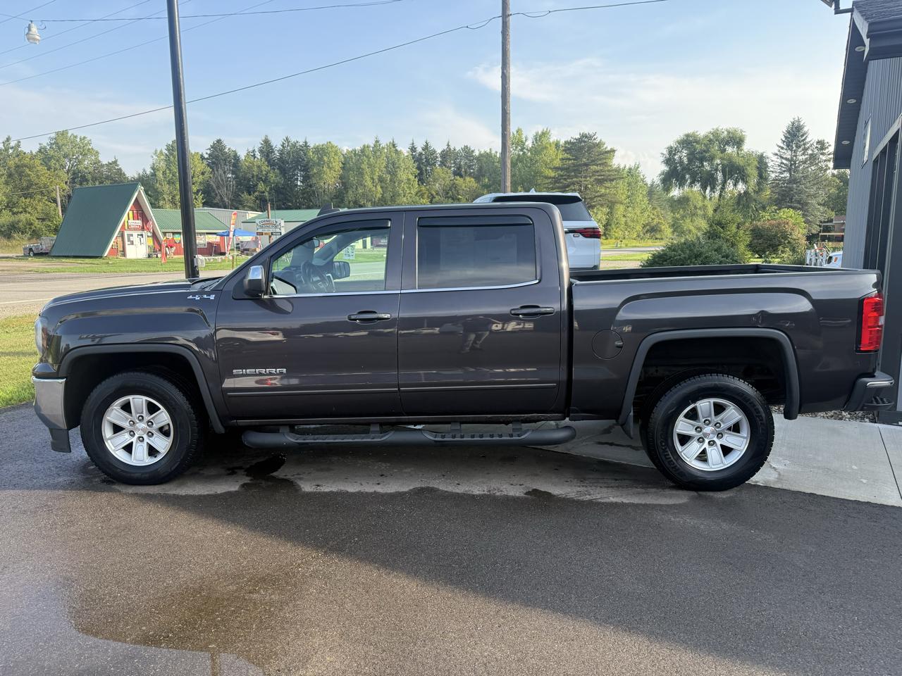 GMC Sierra 1500 4WD Crew Cab 147" SLE 2016