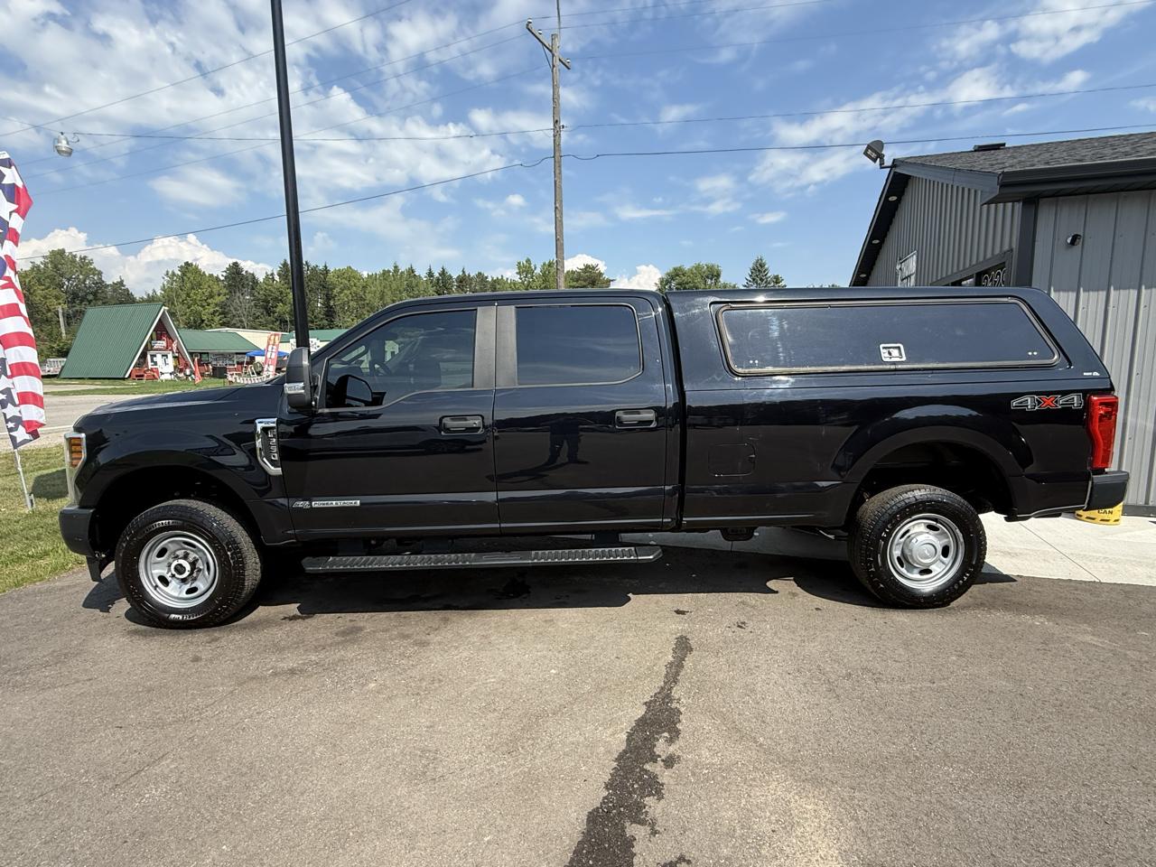 Ford F-250 SD XL Crew Cab Long Bed 4WD 2019