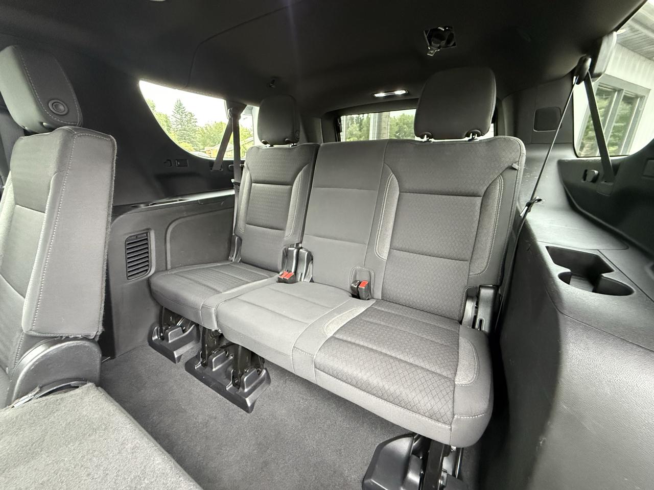 GMC Yukon XL SLE 4WD 2023