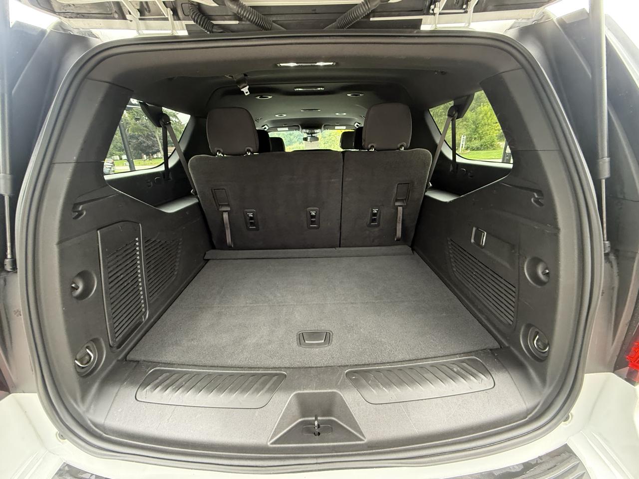 GMC Yukon XL SLE 4WD 2023