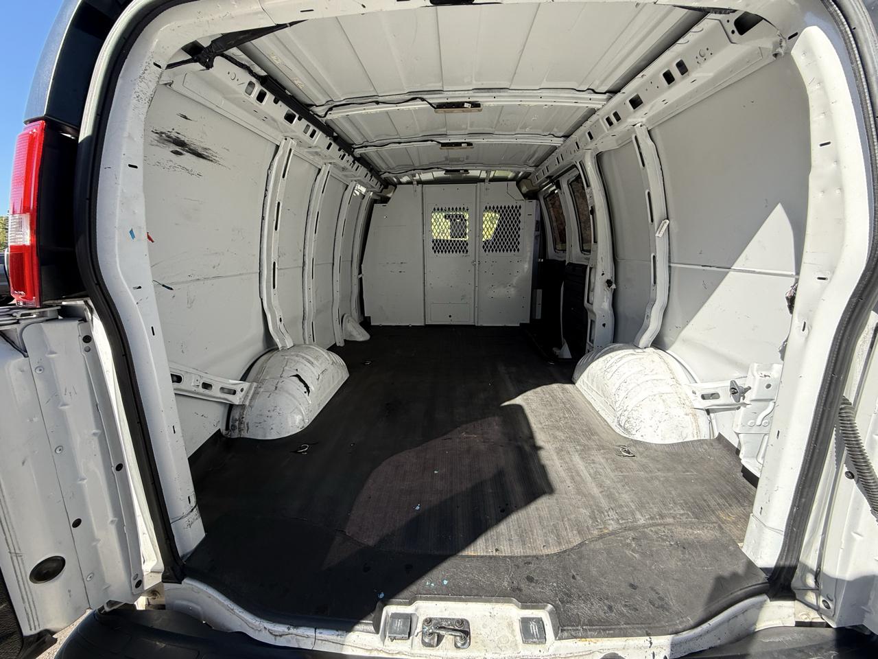 Chevrolet Express 2500 Cargo 2022
