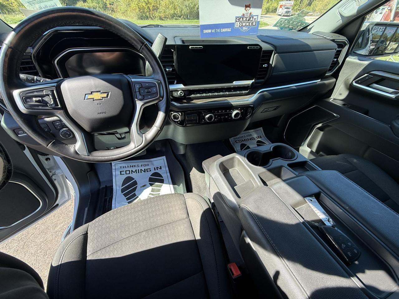 Chevrolet Silverado 1500 4WD Crew Cab 147" LT 2022