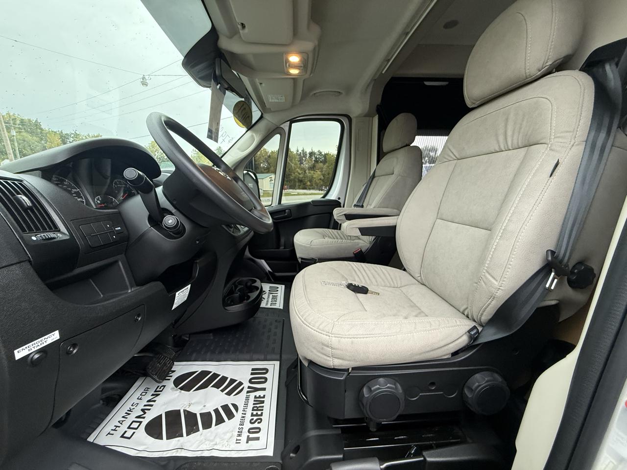 Coachmen Nova  2021