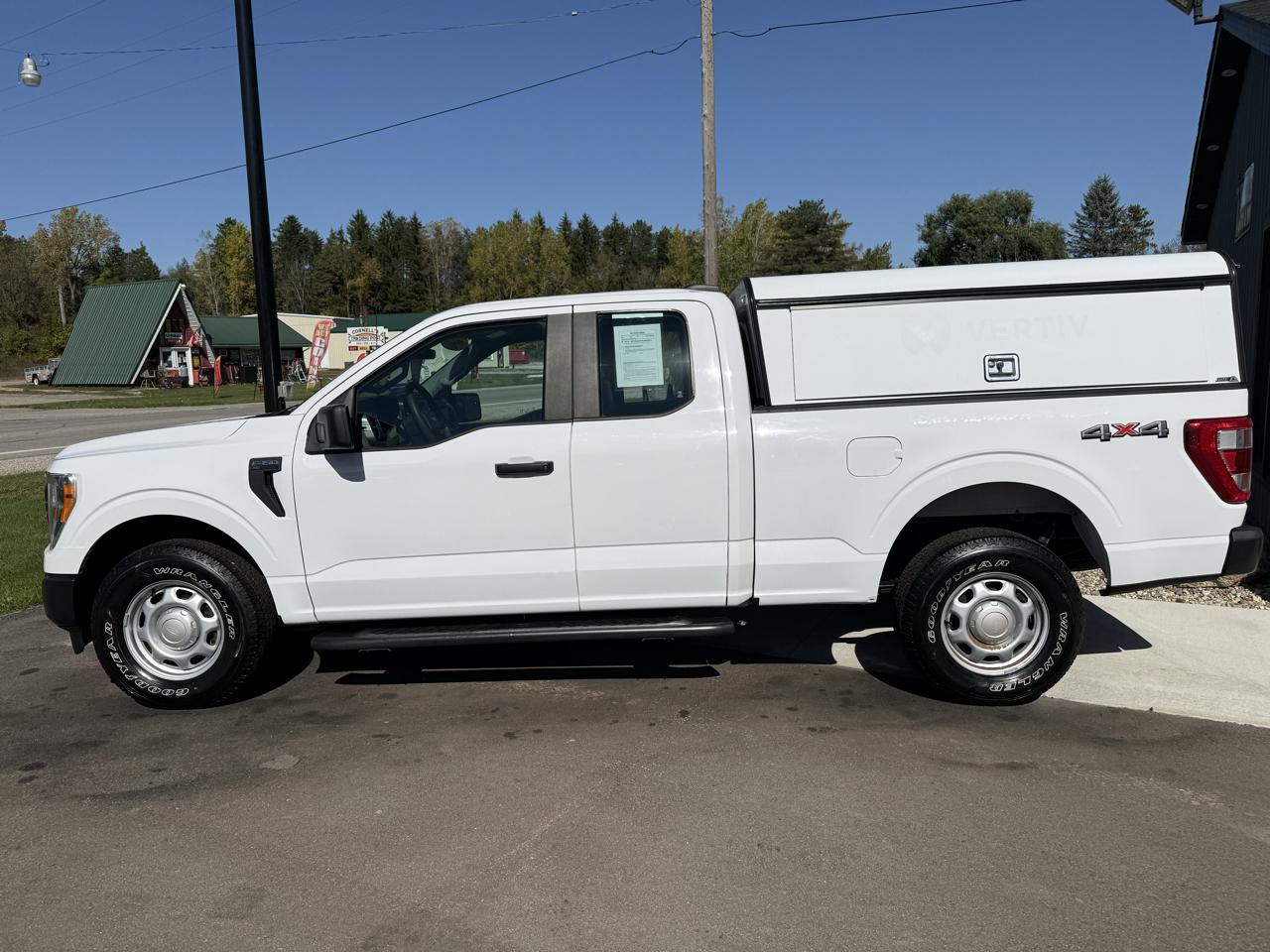 Ford F-150 4WD SuperCab 145" XL 2021