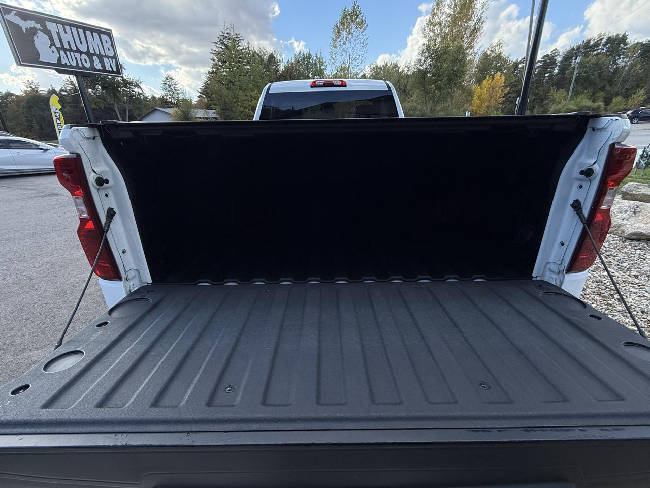 Chevrolet Silverado 1500 Reg. Cab Long Bed 4WD 2022