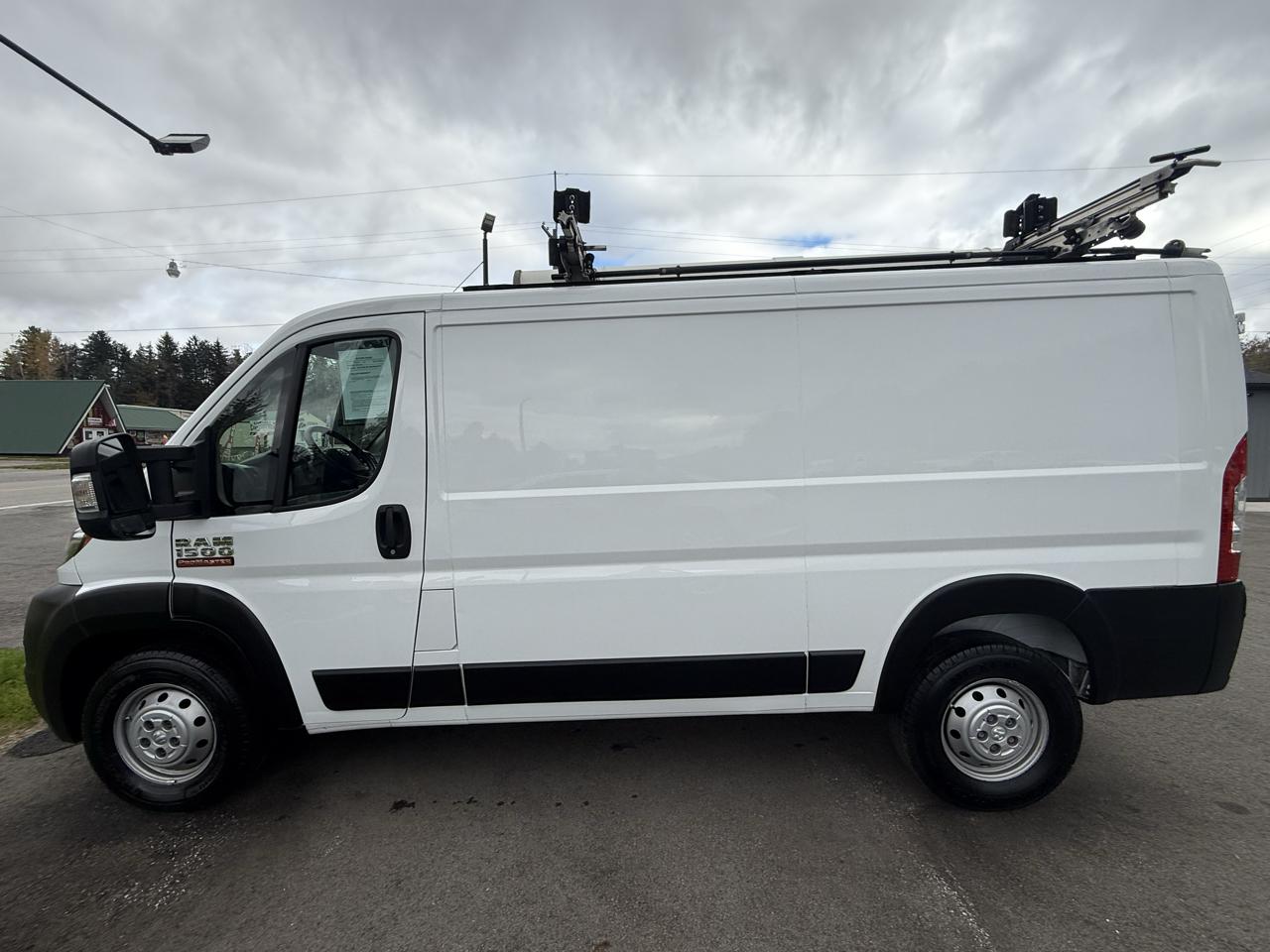 RAM Promaster 1500 Low Roof 136-in. WB 2021