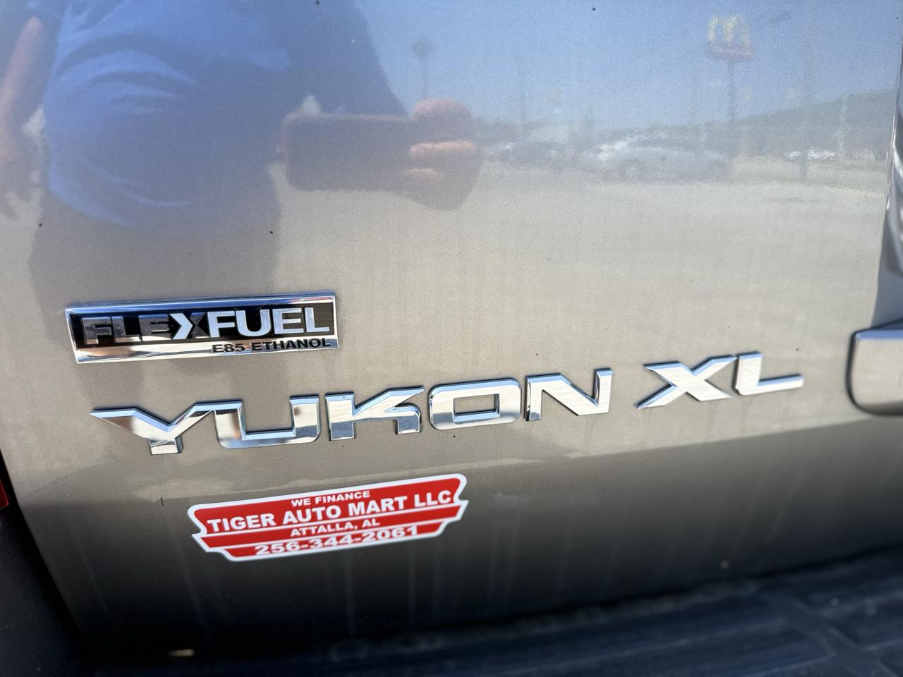 GMC Yukon XL SLE 1/2 Ton 4WD 2007