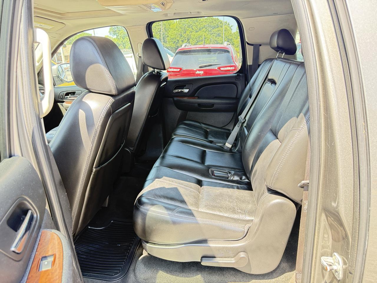 GMC Yukon XL SLE 1/2 Ton 4WD 2007