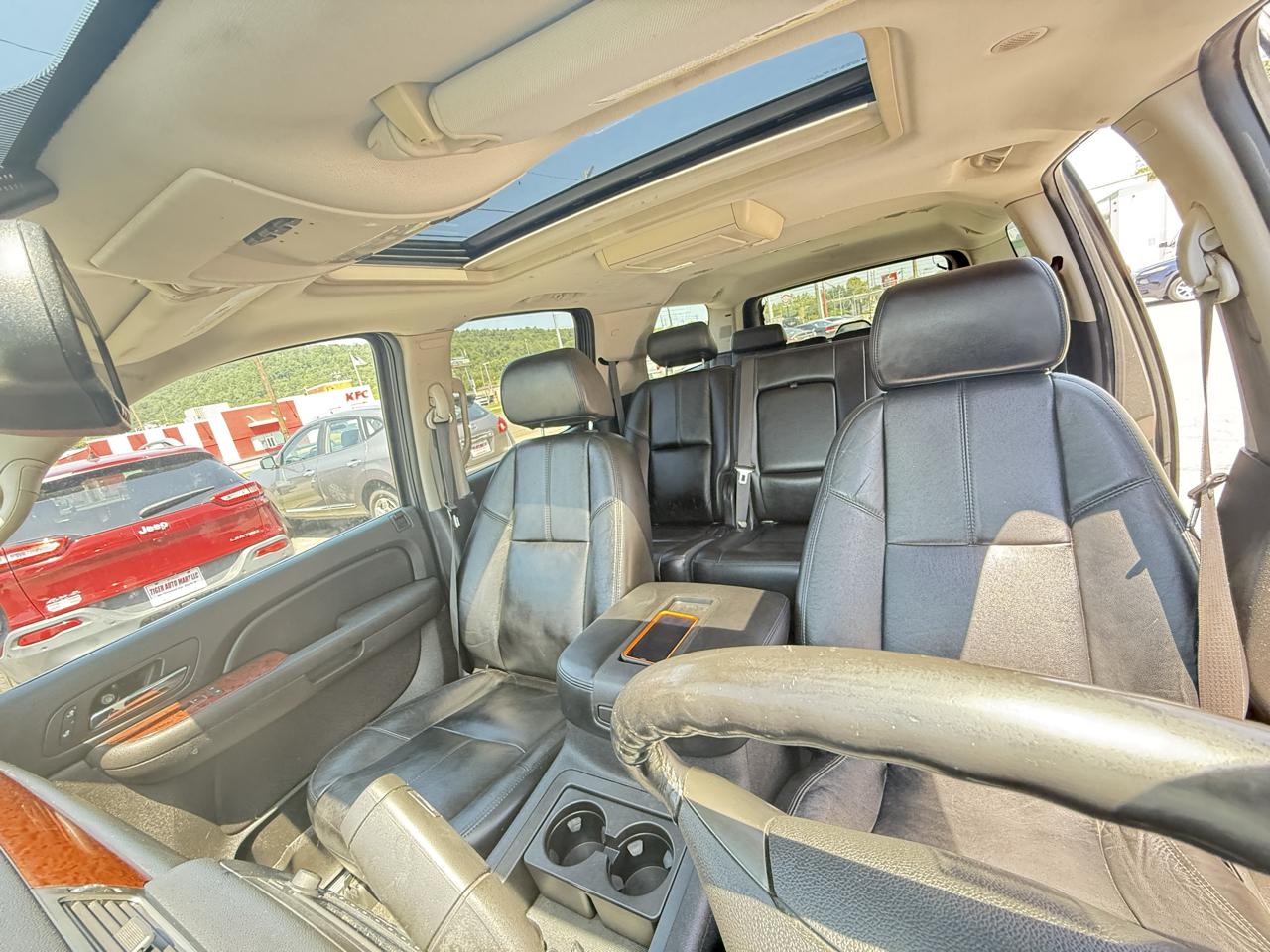 GMC Yukon XL SLE 1/2 Ton 4WD 2007