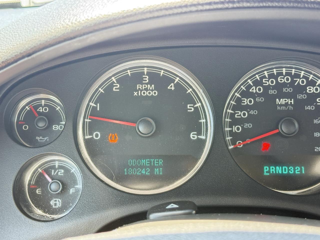 GMC Yukon XL SLE 1/2 Ton 4WD 2007