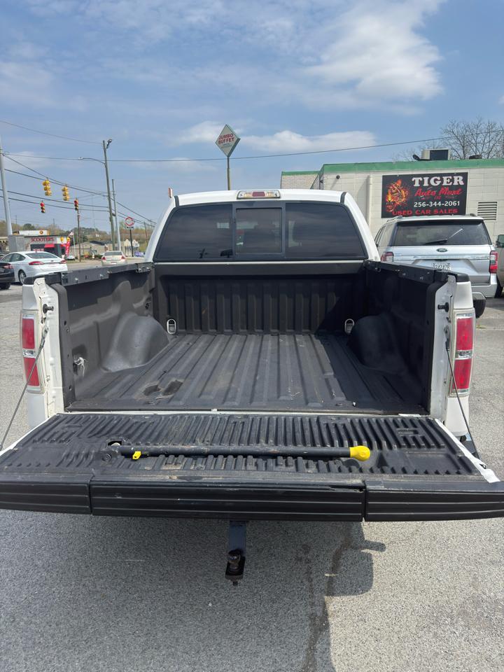Ford F-150 XL SuperCrew 5.5-ft. Bed 4WD 2012