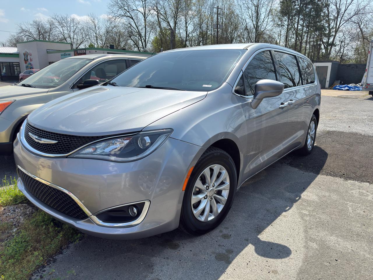 Chrysler Pacifica Touring Plus 2018