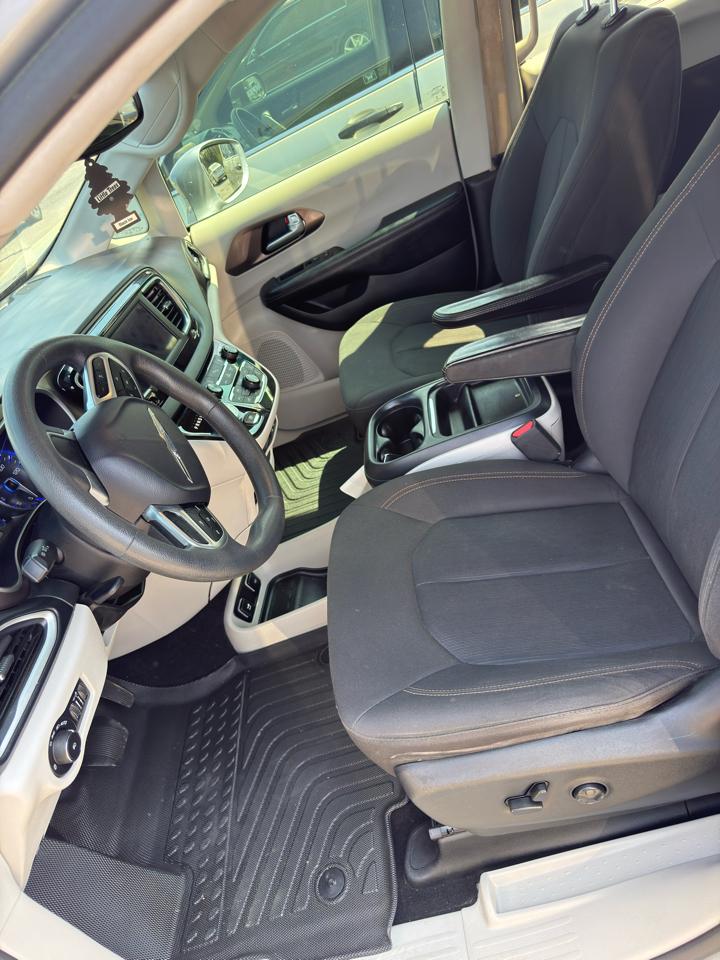 Chrysler Pacifica Touring Plus 2018