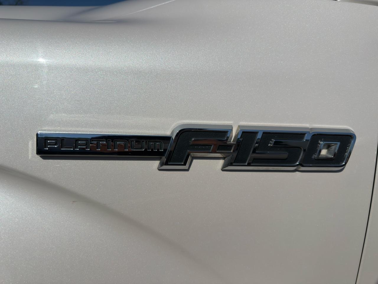 Ford F-150 XL SuperCrew 5.5-ft. Bed 4WD 2010