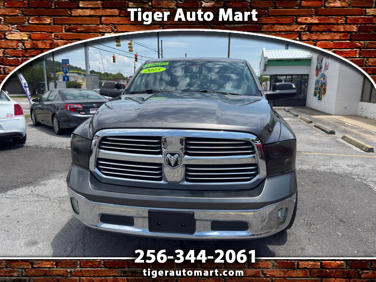 RAM 1500 SLT Crew Cab SWB 2WD 2015