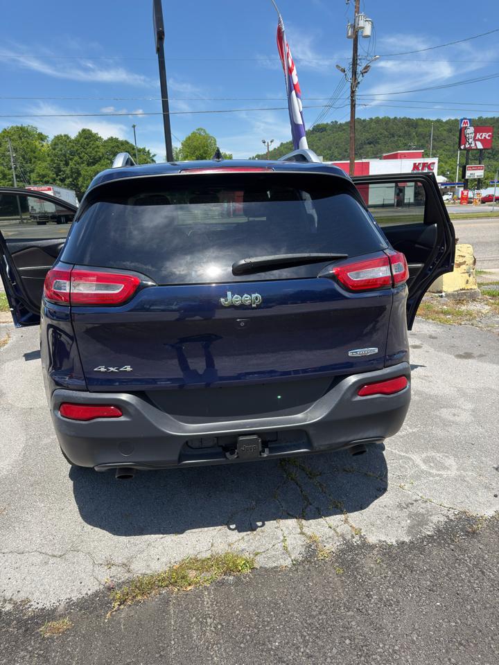 Jeep Cherokee Latitude 4WD 2014