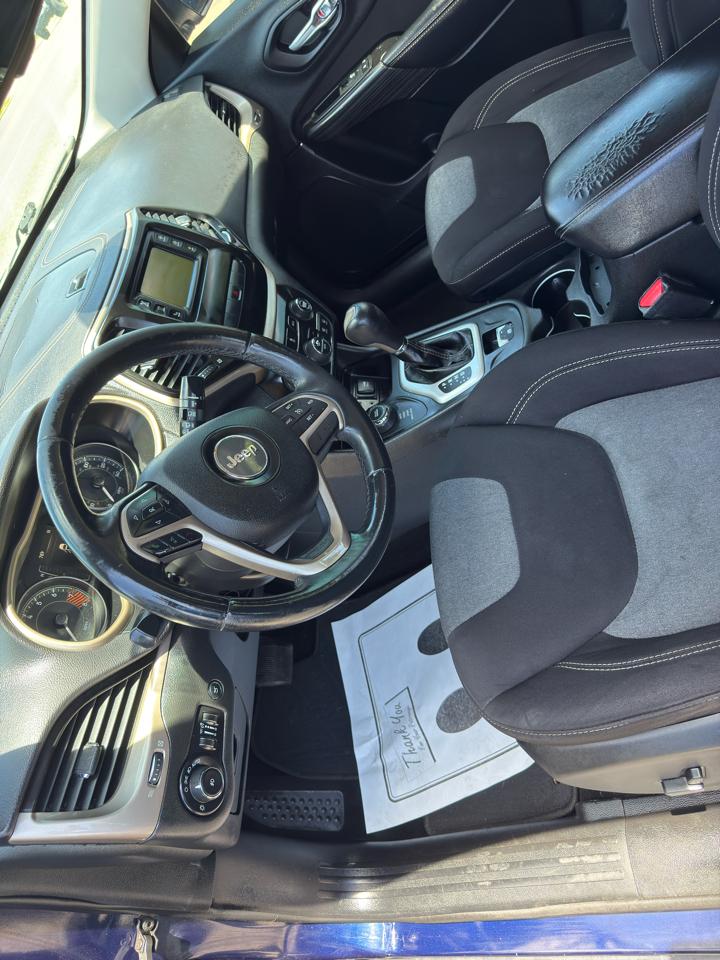 Jeep Cherokee Latitude 4WD 2014