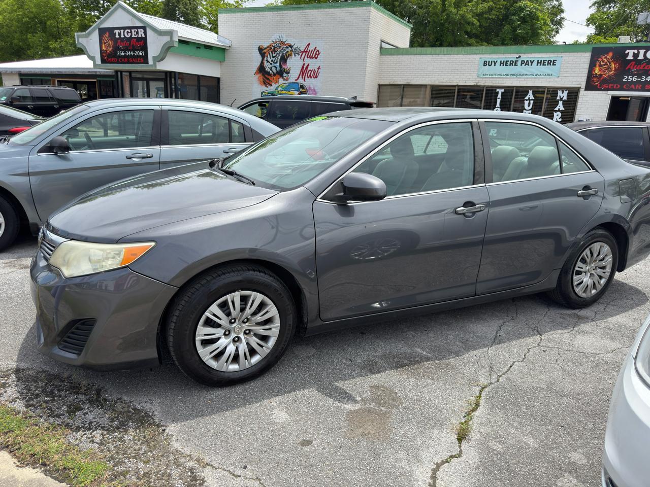 Toyota Camry L 2012