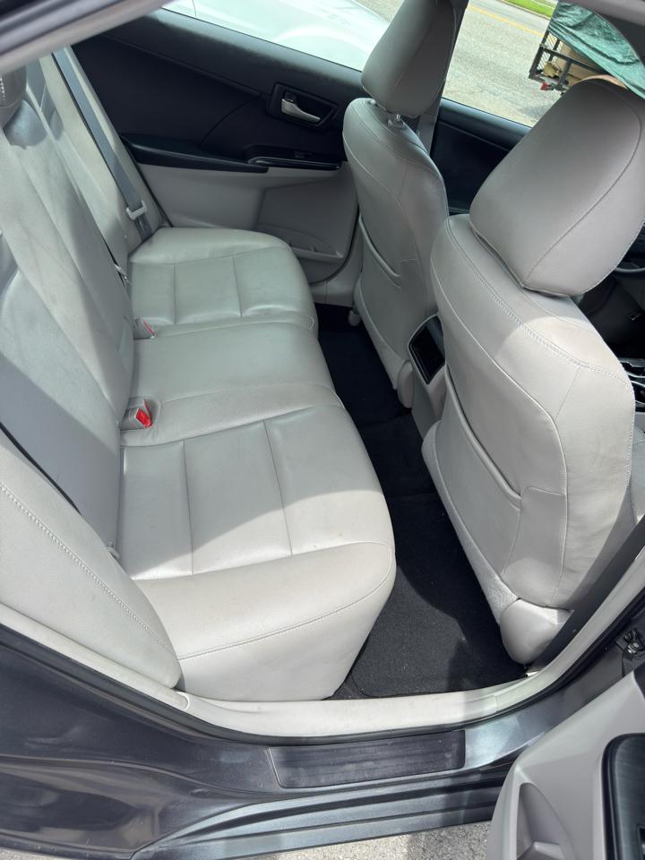 Toyota Camry L 2012