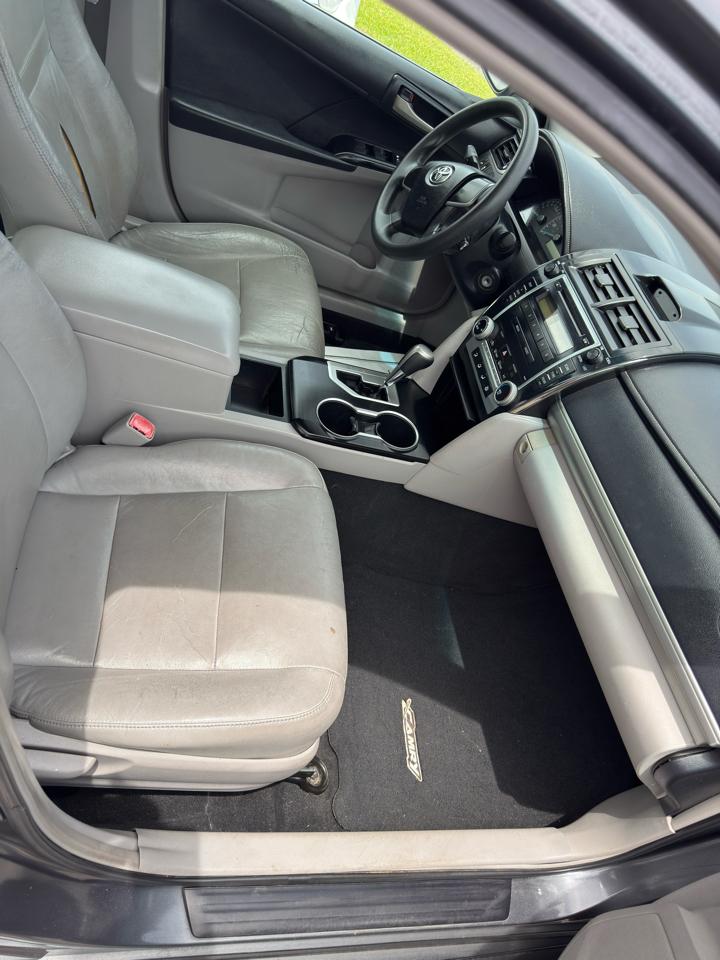 Toyota Camry L 2012