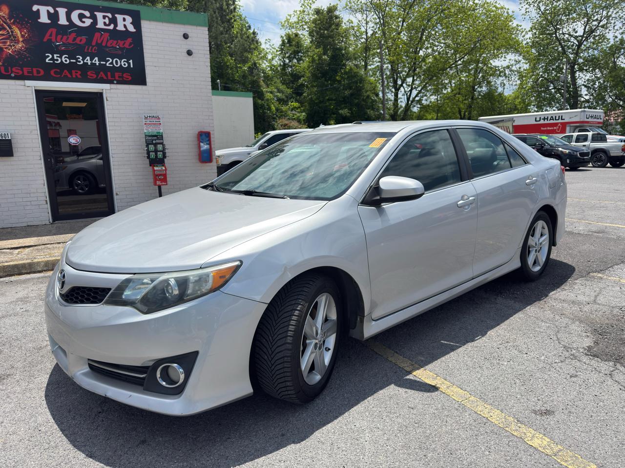 Toyota Camry  2013