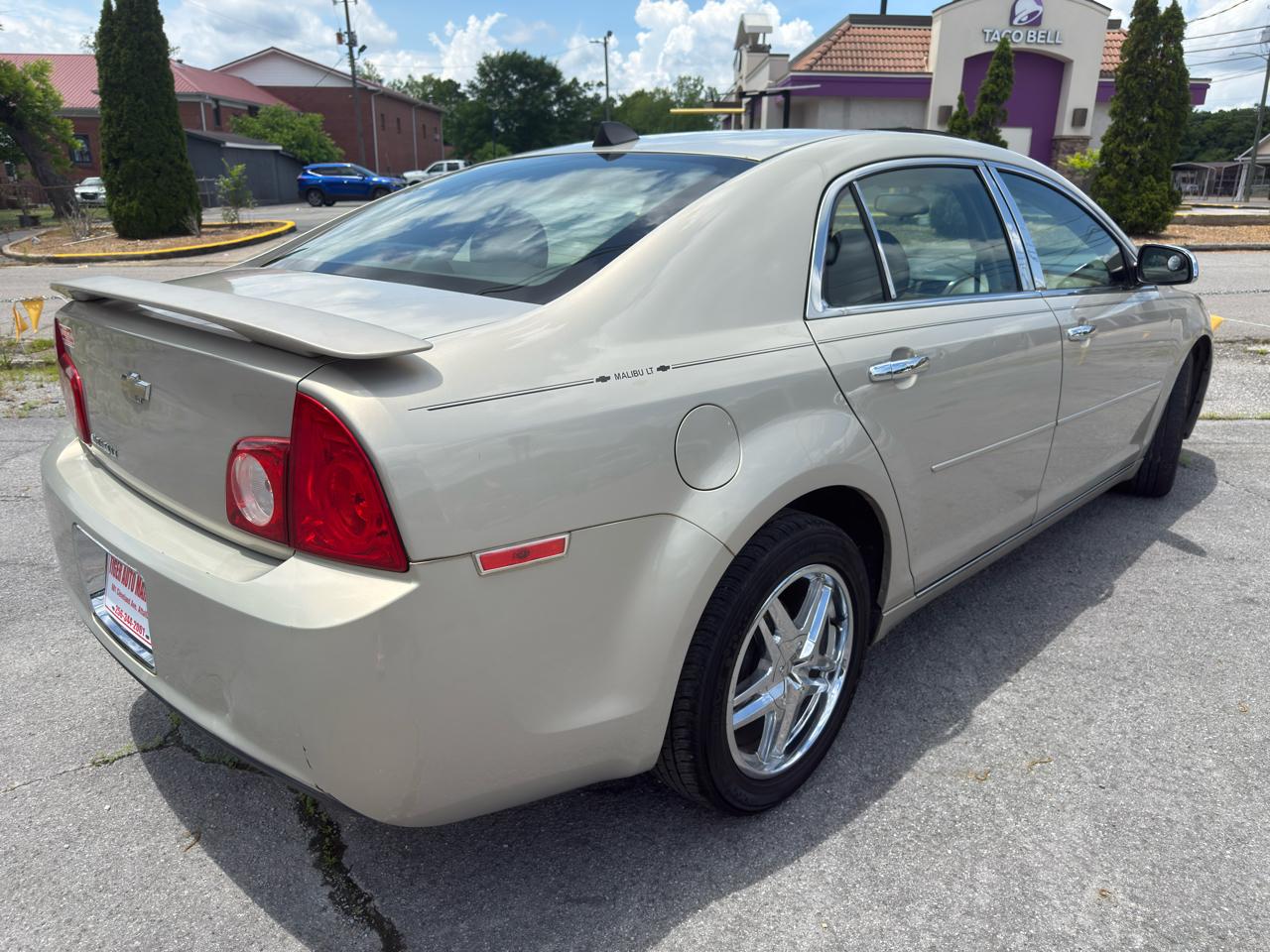 Chevrolet Malibu 1LT 2012