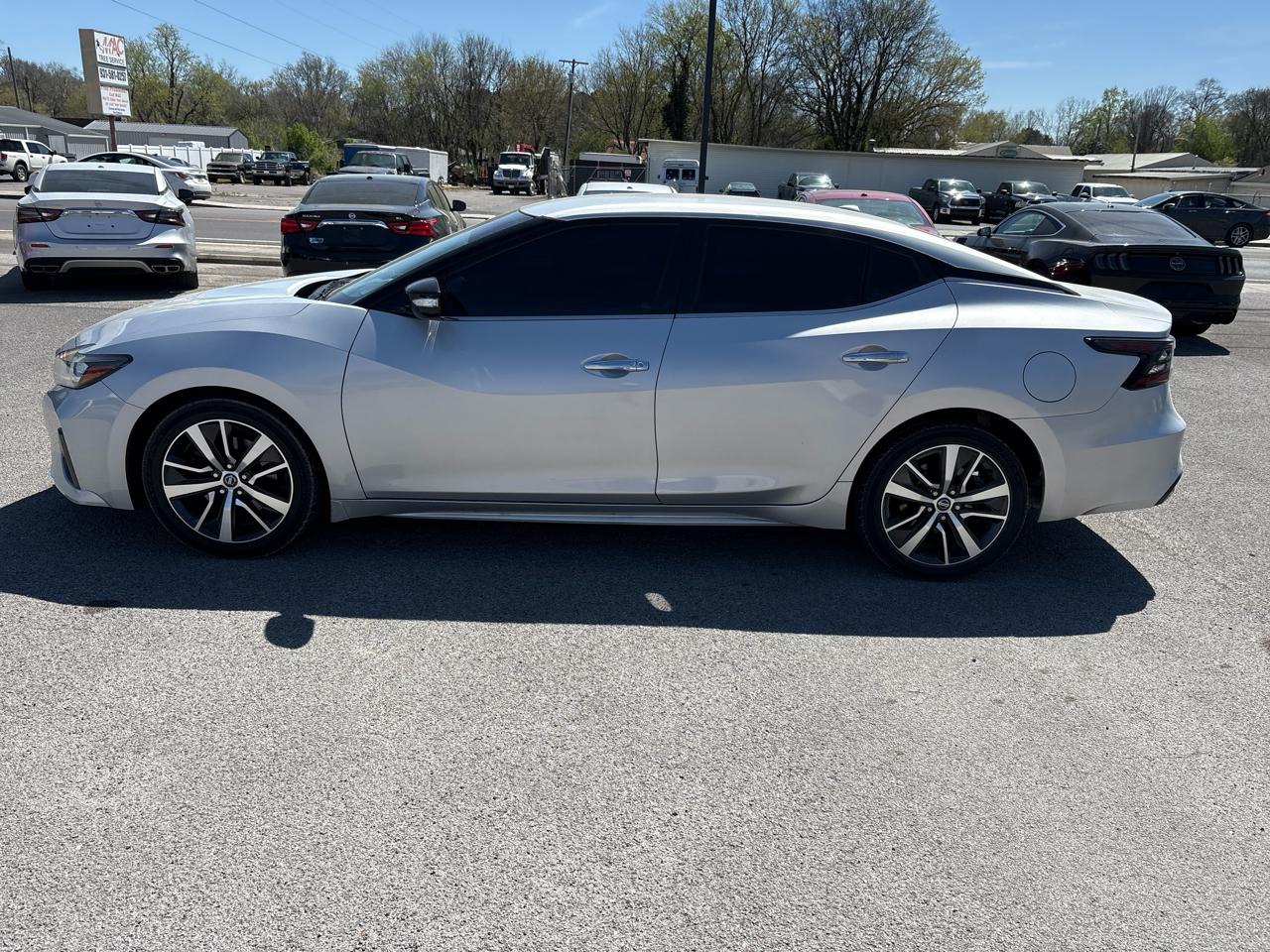 Used 2019 Nissan Maxima SV with VIN 1N4AA6AV4KC371975 for sale in Tullahoma, TN