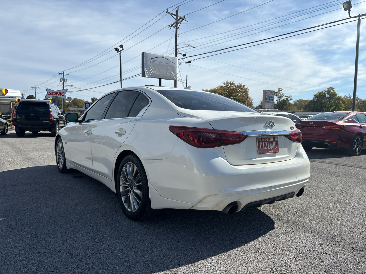 Infiniti Q50 3.0t LUXE 2019 Infiniti Q50 3.0t LUXE 2019