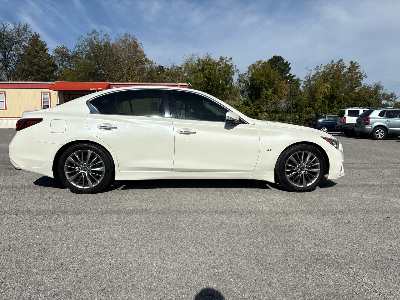 Infiniti Q50 3.0t LUXE 2019 Infiniti Q50 3.0t LUXE 2019