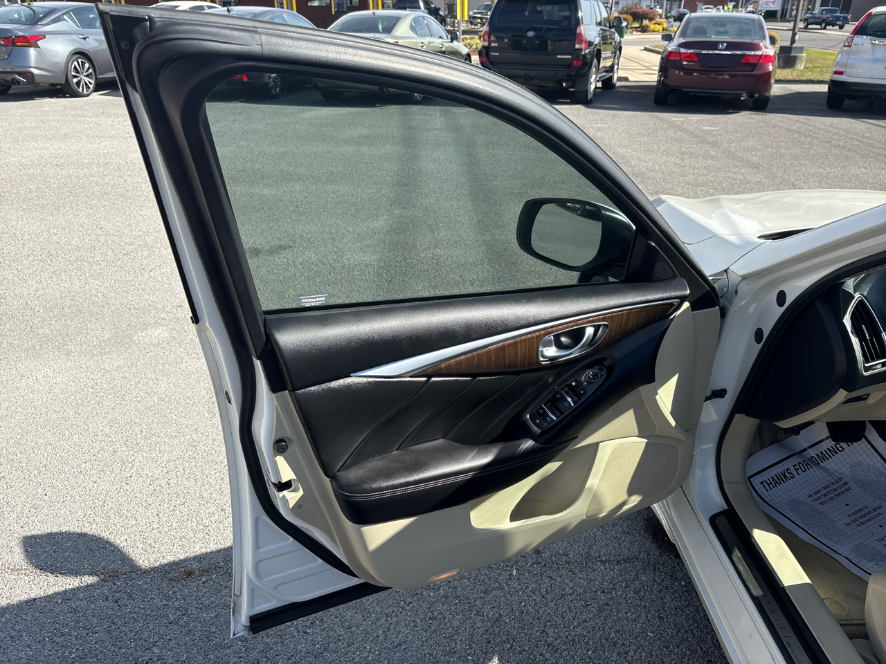 Infiniti Q50 3.0t LUXE 2019 Infiniti Q50 3.0t LUXE 2019