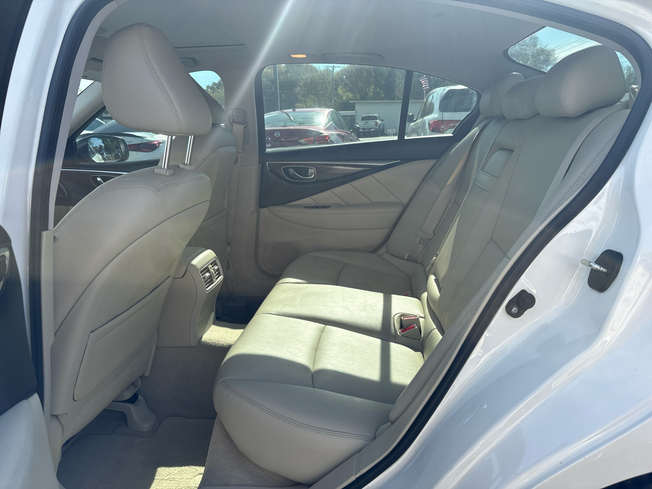 Infiniti Q50 3.0t LUXE 2019 Infiniti Q50 3.0t LUXE 2019