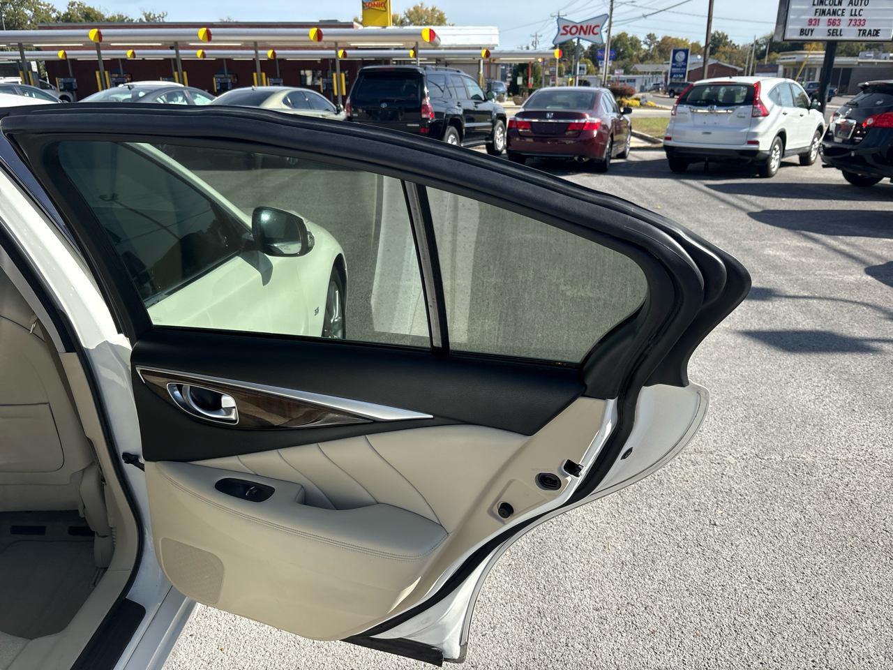 Infiniti Q50 3.0t LUXE 2019 Infiniti Q50 3.0t LUXE 2019