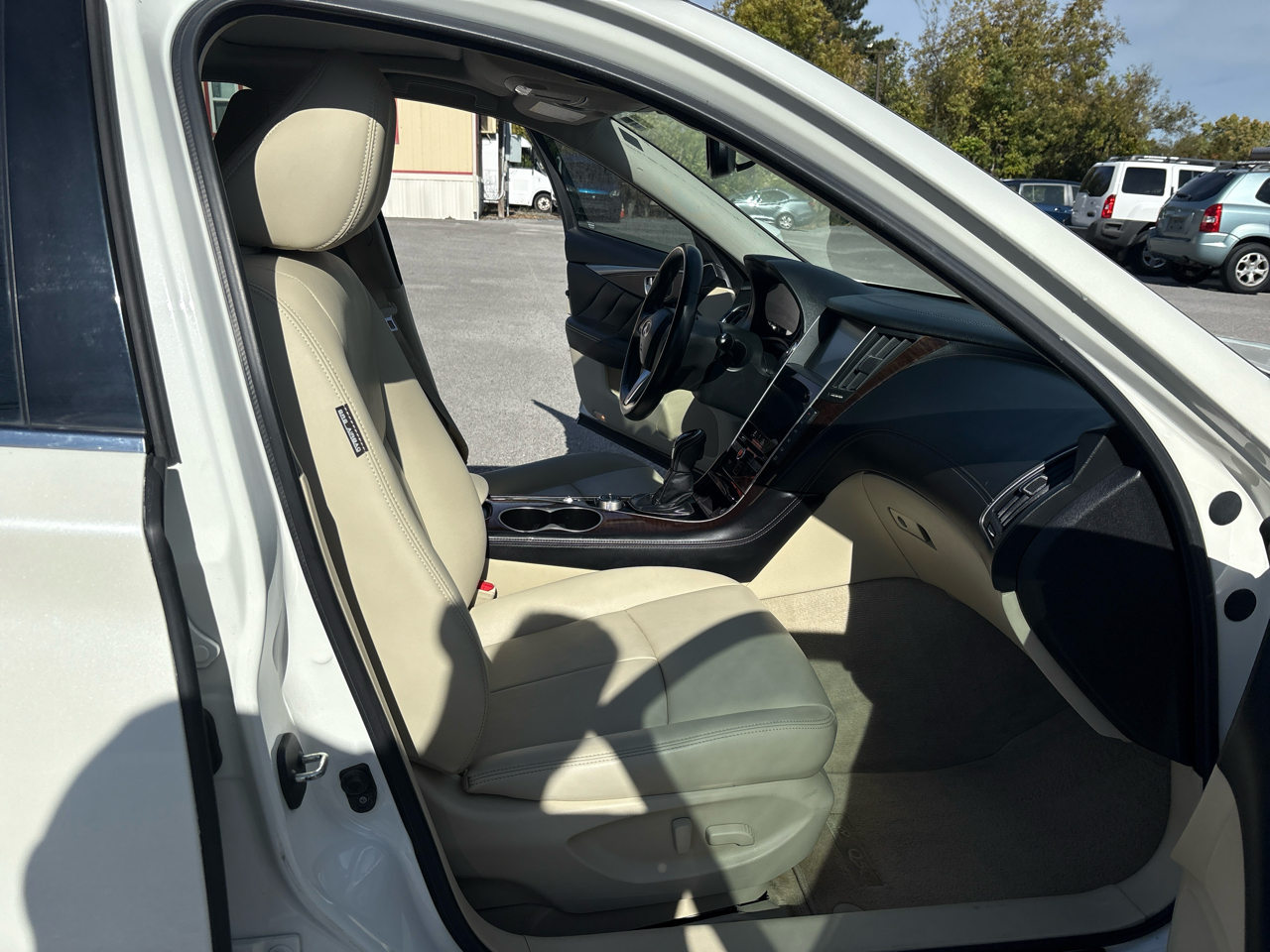 Infiniti Q50 3.0t LUXE 2019 Infiniti Q50 3.0t LUXE 2019