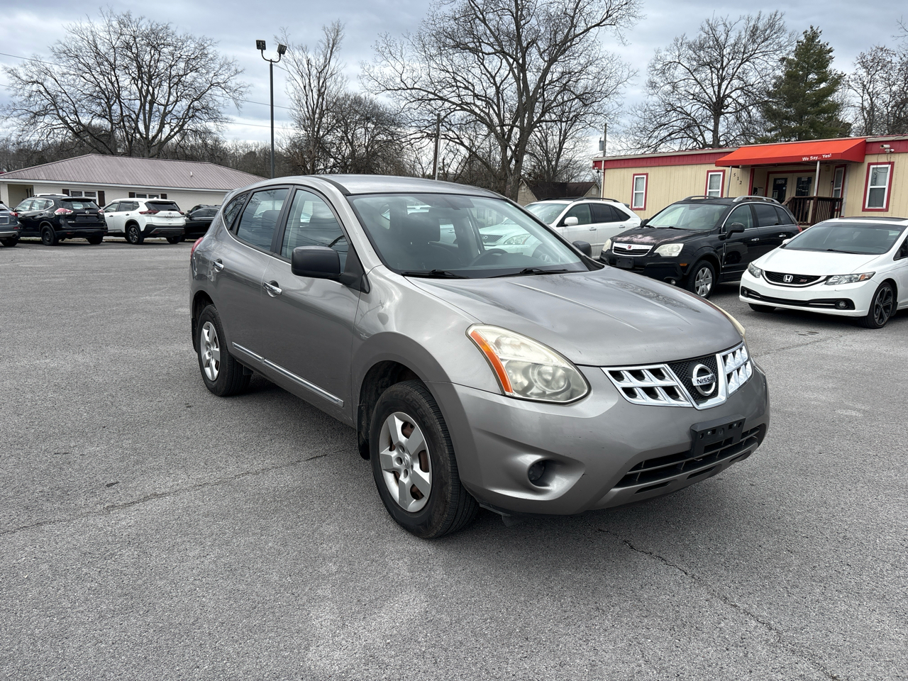 Nissan Rogue S AWD 2011