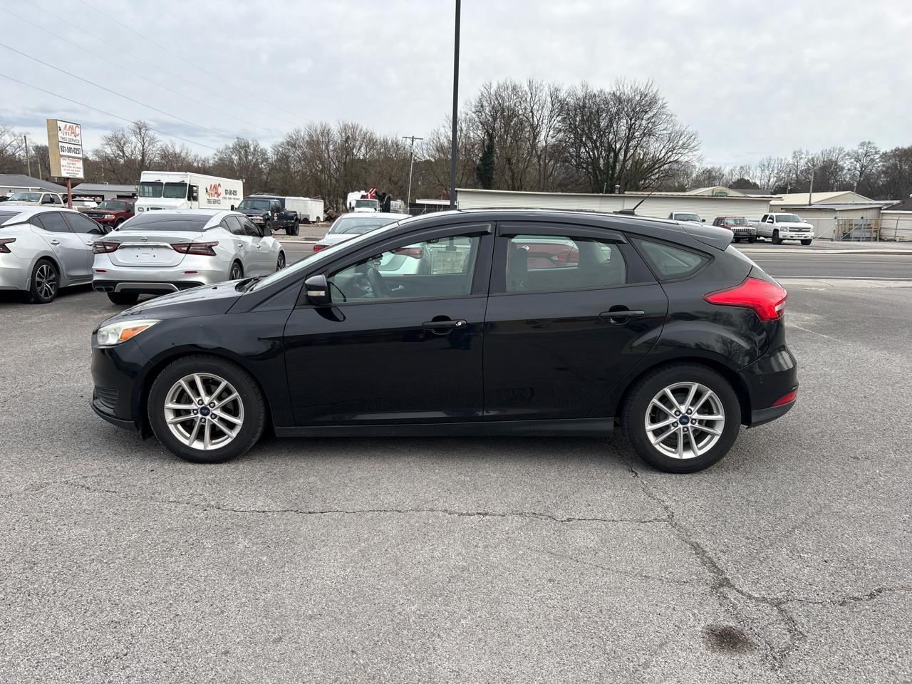 Ford Focus SE Hatch 2015