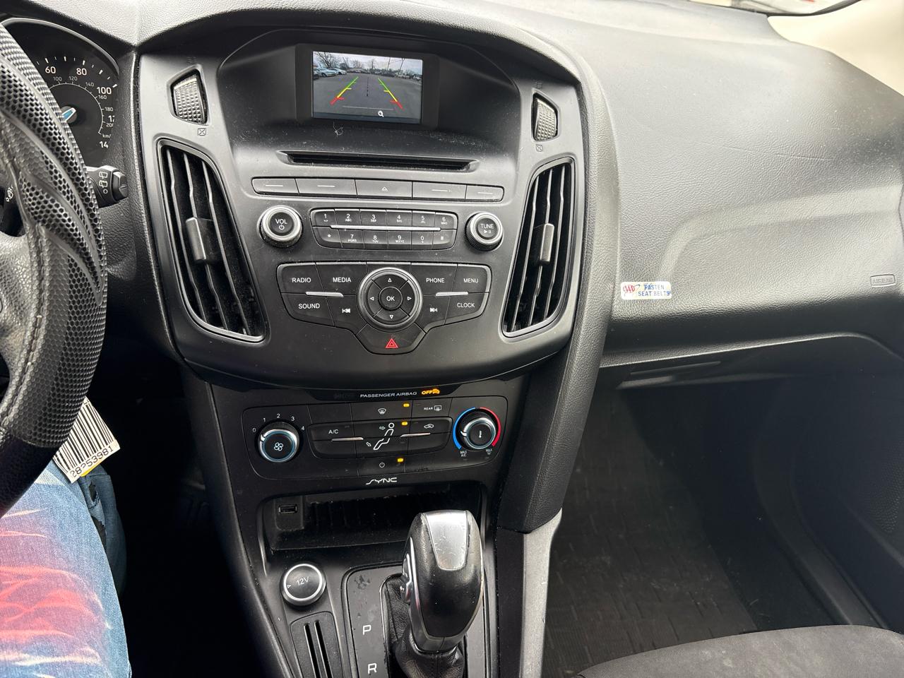 Ford Focus SE Hatch 2015