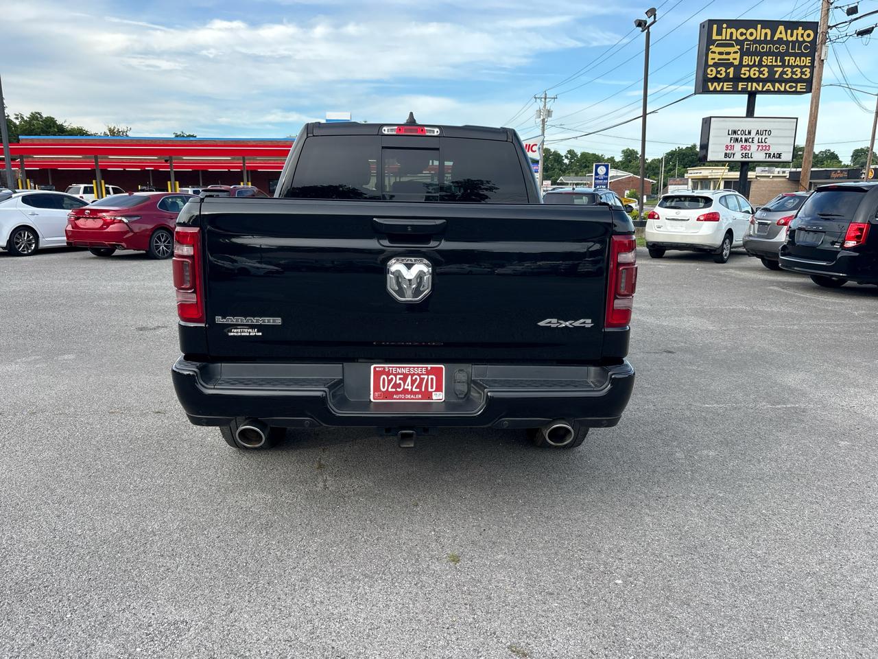 RAM 1500 Laramie Crew Cab SWB 4WD 2021