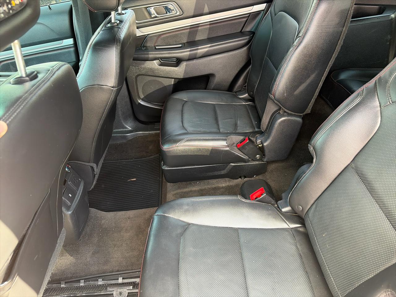 Ford Explorer Sport 4WD 2016